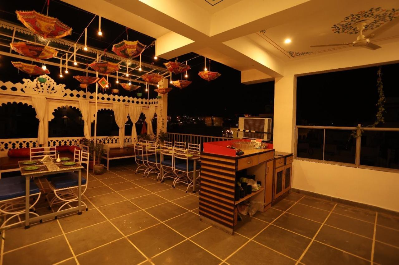 Neev Haweli Hotel Udaipur Bagian luar foto
