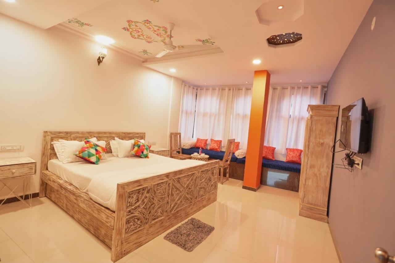 Neev Haweli Hotel Udaipur Bagian luar foto