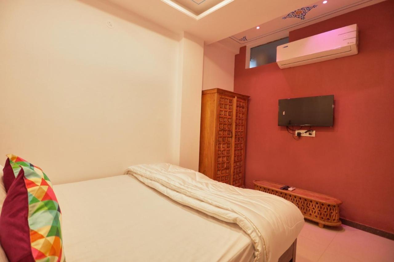Neev Haweli Hotel Udaipur Bagian luar foto